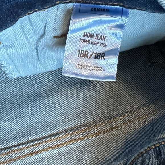 Express Mom Jean Super high rise size 18r - Picture 7 of 7